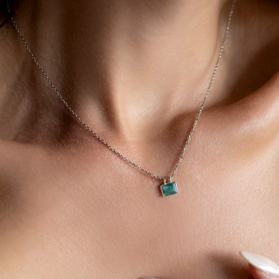 Emerald pendant silver 925°