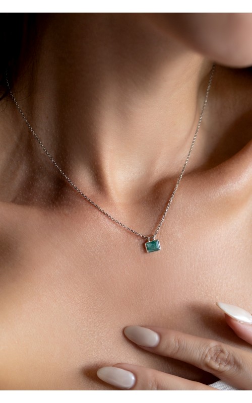 Emerald pendant silver 925°
