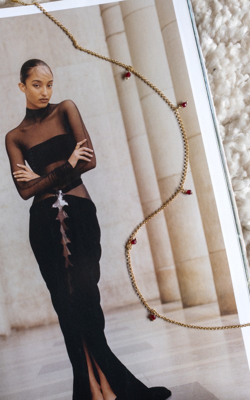 Nora necklace 925° Garnet 