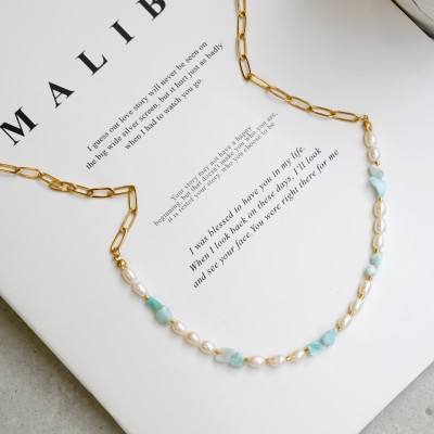 Malibu short necklace